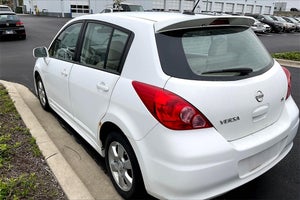 2011 Nissan Versa 1.8 SL